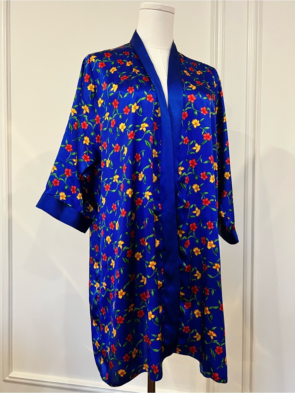 Cobalt Blue Floral Satin Kimono Robe Duster‎ Boho Coquette Getting Ready Sz L